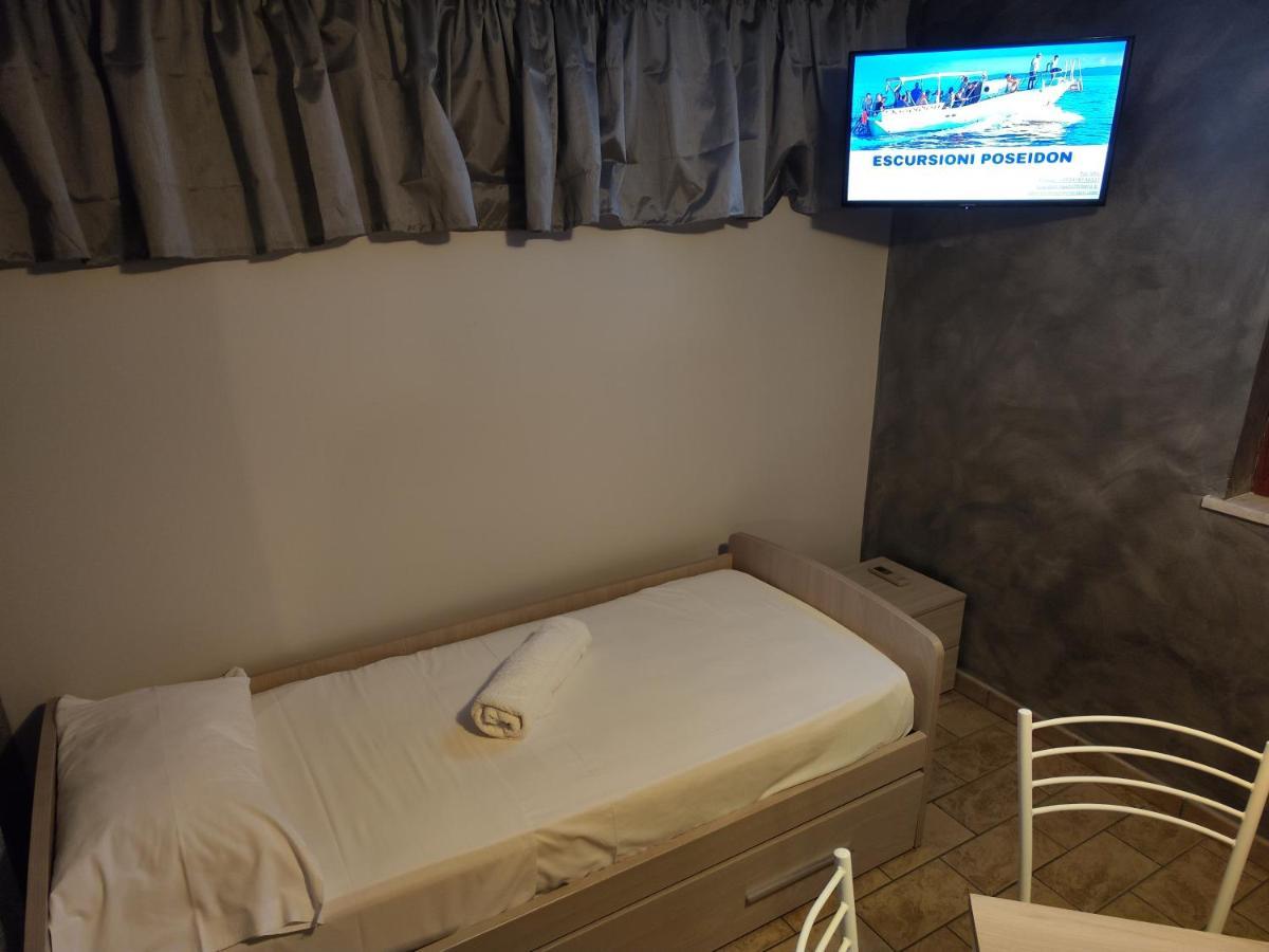 Sicily Travel Apartment'S 4 Giardini Naxos Exteriér fotografie